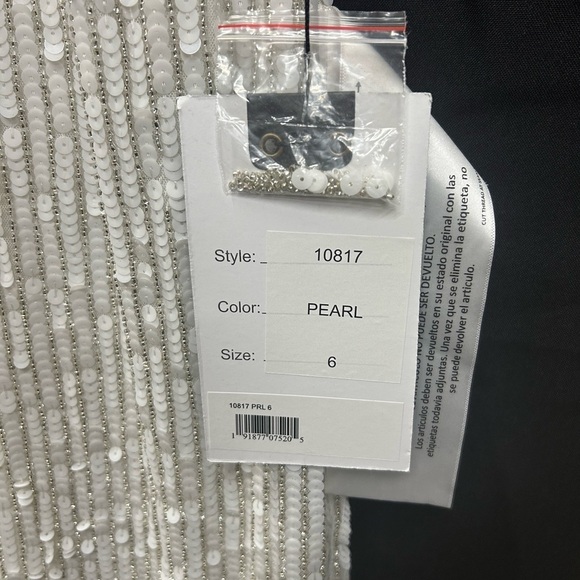 Mac Duggal 10817 NWT SEQUIN SPAGHETTI STRAP GOWN - Picture 7 of 7